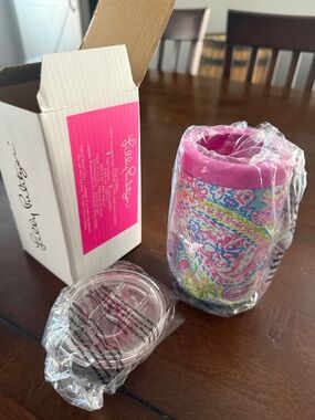 NEW Lilly Pulitzer Can Koozie/Tumbler
